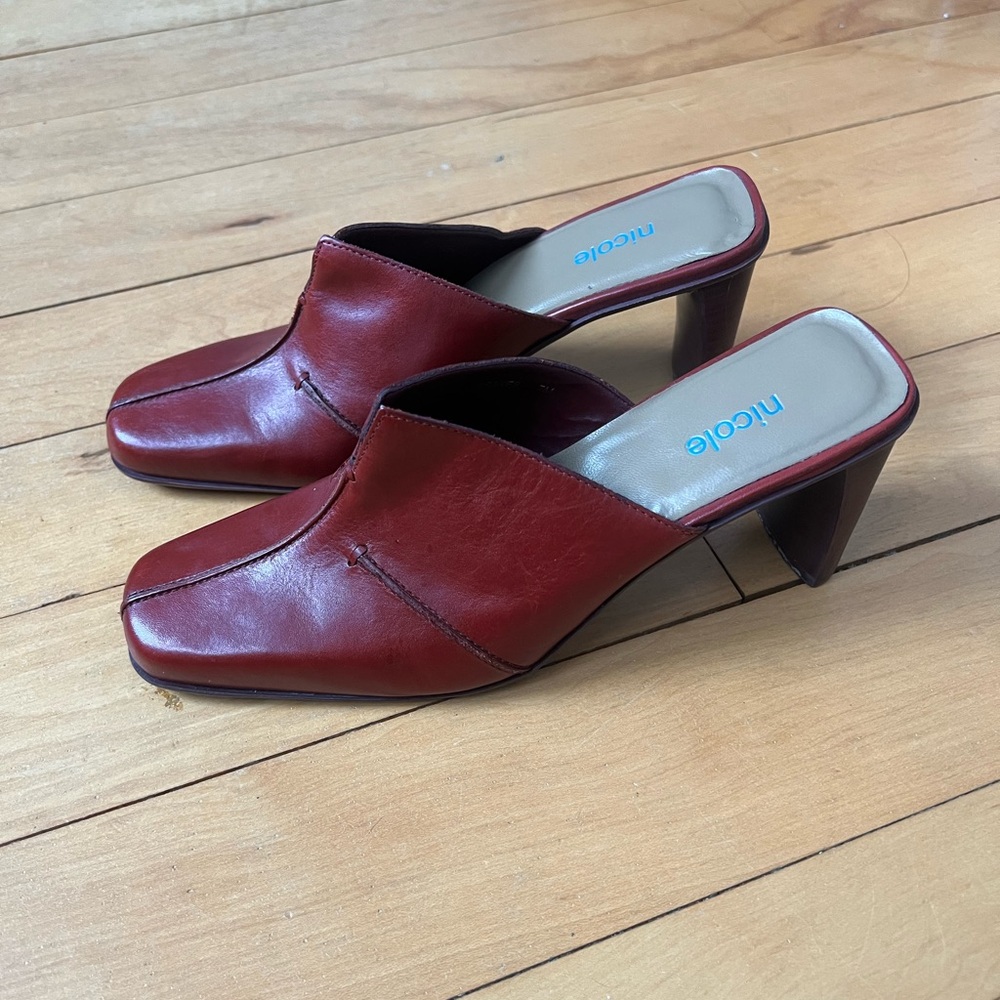 Red mules - Picture 4 of 5